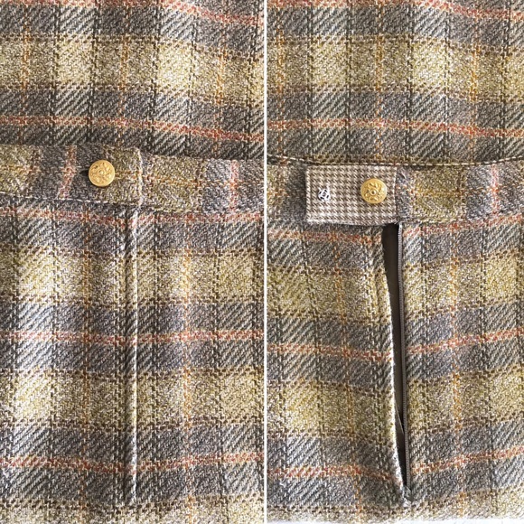 Beautiful Vintage Salvatore Ferragamo 80s 90s Plaid Wool Skirt Suit Gold Buttons - Picture 6 of 16